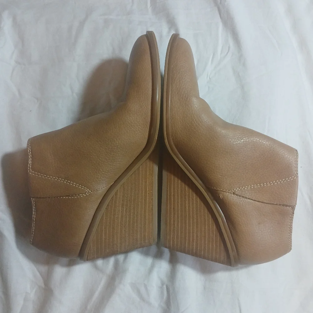 Dr Scholl's Womens Tan Melody Booties Size 10W
